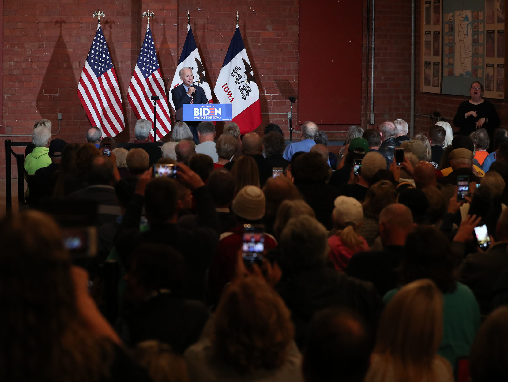 102419-mus-biden-002